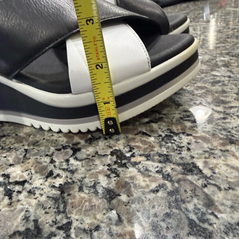 Black & White Crisscross Wedge Sandals - Picture 4 of 9
